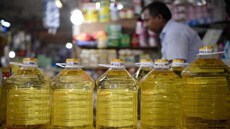 Mustard oil prices increase: सरसों के तेल और चावल के दाम छू रहे हैं आसमान, आम आदमी पर पड़ेगा असर