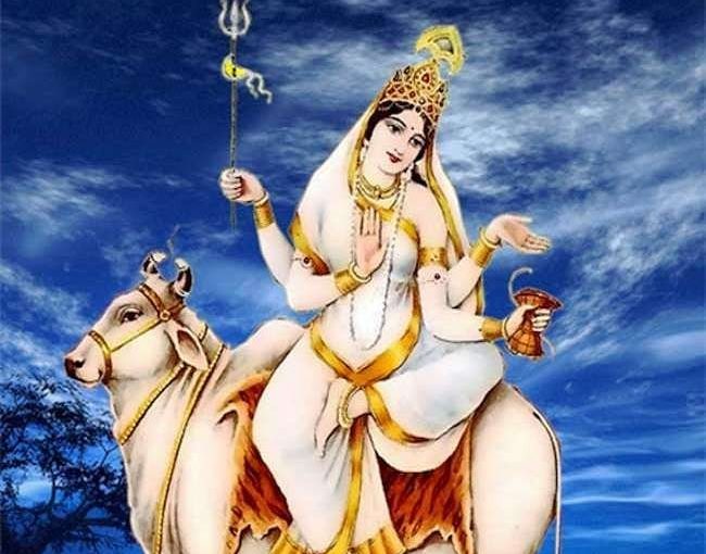 Navratri 2nd Day 2022: नवरात्रि का दूसरा दिन कल, इस शुभ मुहूर्त में ऐसे करें पूजा