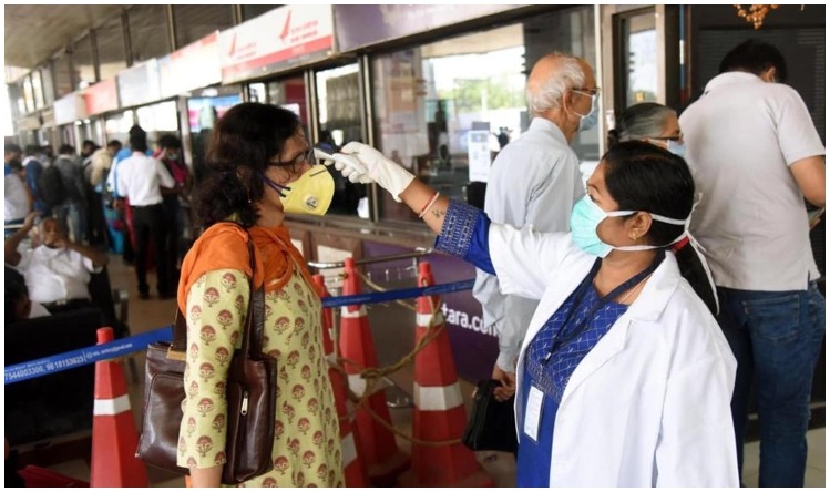 Omicron:  ओमिक्रान के बढ़ते मामलों पर केन्द्र सख्त, चेतावनी के बाद कई राज्यों में पाबंदियां लागू
