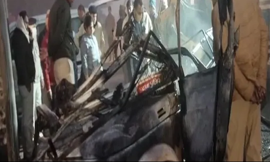 Patna Road Accident : पटना में हाइवा ट्रक ने पुलिस वालों की जिप्सी को कुचला, तीन की मौत