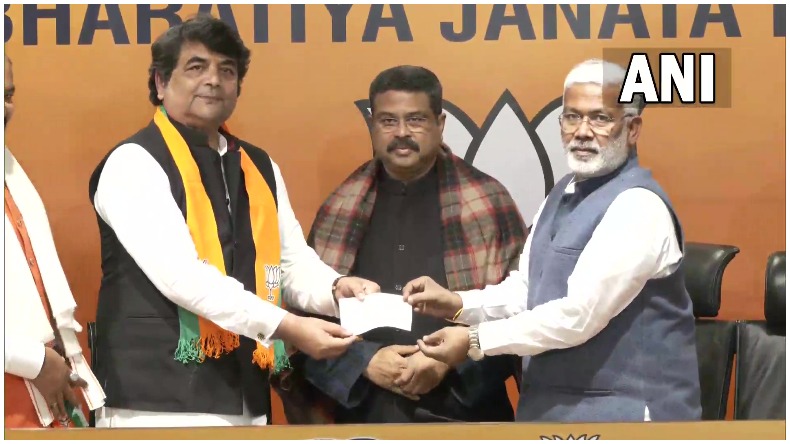 Punjab Assembly Election 2022: नवजोत सिंह सिद्धू के खिलाफ चुनाव लड़ेंगे अकाली दल के नेता बिक्रम सिंह मजीठिया