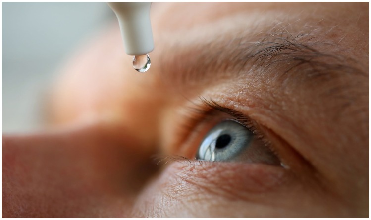 Scientists invented Eye Drop: अब चश्मा लगाने का झंझट खत्म, वैज्ञानिकों ने आंखो के लिए बनाया ‘चमत्कारी ड्रॉप’
