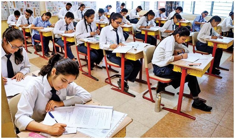 ROTARY INDIA LITERACY MISSION FIRST IN CLASS SIGN MoU रोटरी इंडिया लिटरेसी मिशन और फर्स्ट इन क्लास में एमओयू साइन हुआ