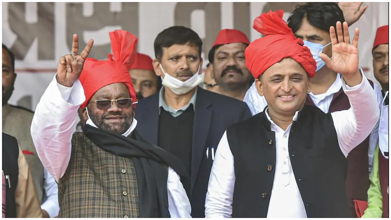 UP Chunav 2022: कोरोना प्रकोप के चलते अमित शाह ने खत्म किया डोर तो डोर अभियान, 25 मिनट का प्रोग्राम 5 मिनट में किया खत्म