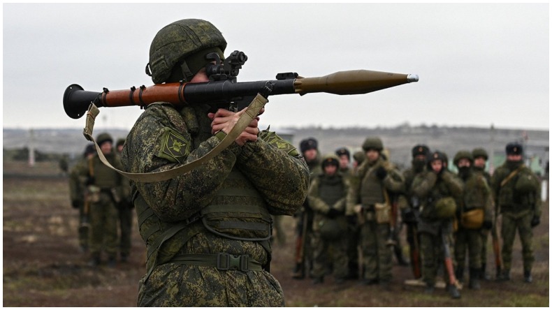 Russia-Ukraine Conflict Live Updates: रूस यूक्रेन युद्ध पर ब्रिटिश पीएम बोरिस जॉनसन ने कहा यूक्रेन पर हमला करने की तैयारी में पुतिन