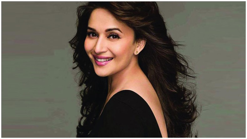 Madhuri Dixit: माधुरी दीक्षित के गाने पर लड़की ने किया कमाल का डांस, देखकर करण जौहर हुए हैरान