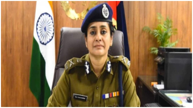 हे भगवान! डिलीवरी बॉय के साथ क्या हो गया, मजबूरन लाना पड़ा JCB को, देखिए वीडियो
