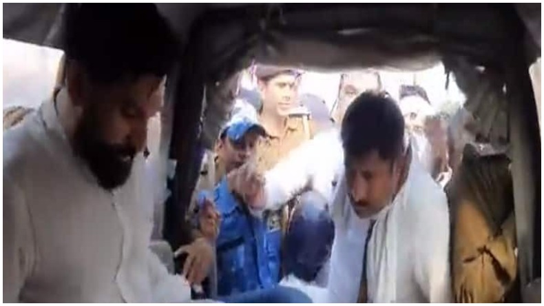 Fodder Scam: लालू प्रसाद यादव को सजा मिलने पर गुस्साई रोहिणी, बोली- तुम्हारा जुल्म लालू का इंकलाब रहेगा