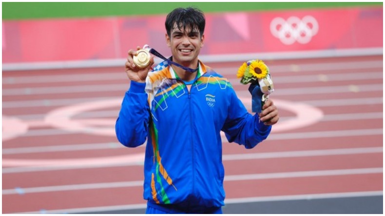 Neeraj Chopra: नीरज चोपड़ा के पदक जीतते ही गांव में खुशी का माहोल, पिता के आंखों से छलकी आंसू