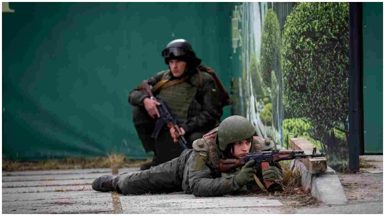 Russia Ukraine War: नहीं रूकेगी जंग, दूसरे देशों में तैनात सैनिकों को यूक्रेन भेज भारी तबाही करने की तैयारी में रूस