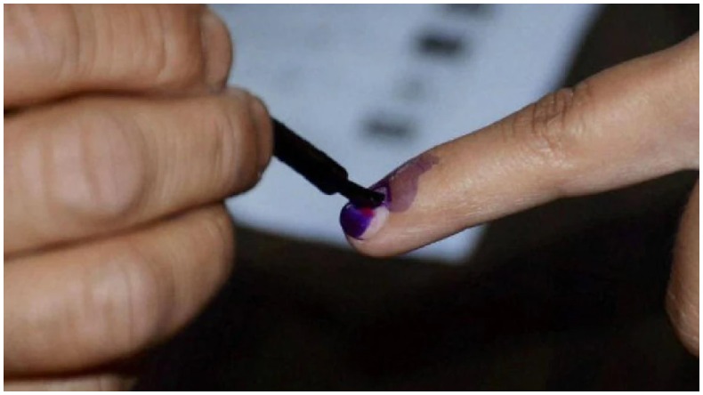 Uttrakhand election Results 2022 LIVE:  उत्तराखंड में फिर खिला कमल, 47 सीटों पर बीजेपी की जीत लगभग तय