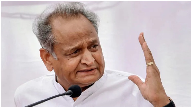 राजस्थान: मुख्यमंत्री अशोक गहलोत बोले- BJP-RSS एजेंडे के तहत भड़का रहा दंगा