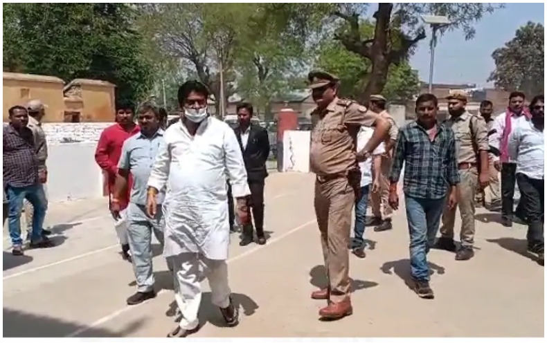 राजा भइया के करीबी एमएलसी अक्षय प्रताप सिंह के खिलाफ गैर जमानती वारंट जारी