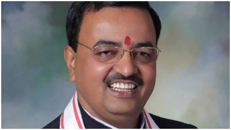 उत्तर प्रदेश:  विधान परिषद की 27 सीटों पर मतदान शुरू, मुख्यमंत्री योगी ने डाला वोट
