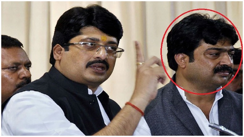 अमेठी : आत्महत्या करने वाली महिला दरोगा के परिवार से मिलने पहुंचे अखिलेश यादव
