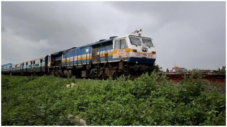 रेलवे से सफर करने वालों के लिए जरूरी खबर, बेडरोल को लेकर IRCTC ने दी ये जानकारी