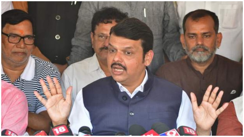 महाराष्ट्र : राज ठाकरे की रैली में दिखी भारी भीड़, भाजपा ने निकाली ‘बूस्टर डोज’ मार्च