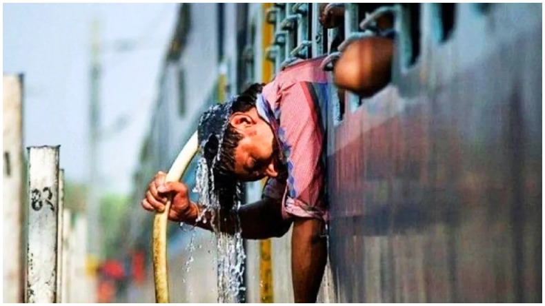 Heavy Rain in Delhi : दिल्ली में आंधी के साथ भारी बारिश, 58 उड़ानें लेट, दो निरस्त, कुप्रबंधन से सैकड़ों यात्री बेहाल