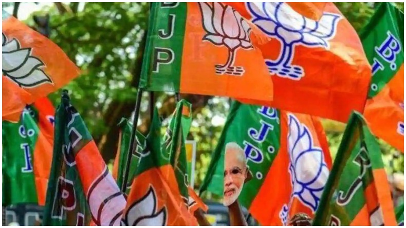 BMC अफसर के काले धन का हुआ पर्दापाश, लोगों से ली इतनी घूस कि गटर में छुपाने पड़े पैसे