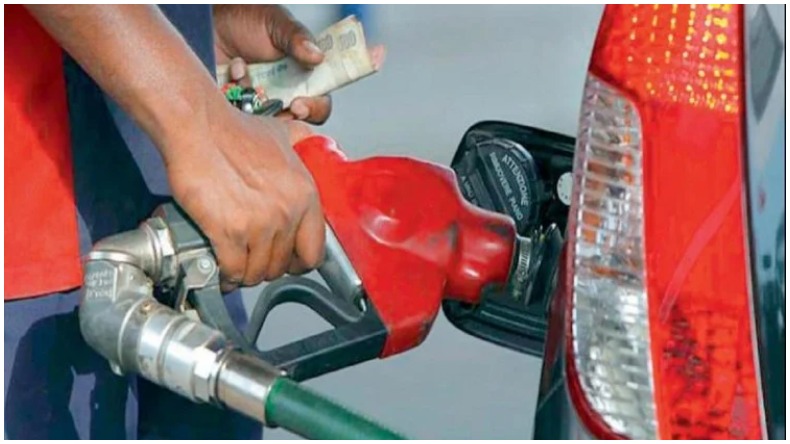 Crude Oil Import: रिकॉर्ड स्तर पर पहुंचा भारत का रूस से तेल आयात, हर दिन 1.4 मिलियन बैरल का इम्पोर्ट