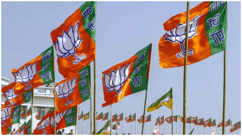 राजस्थान में वसुंधरा युग होगा खत्म… बीजेपी पीएम नरेंद्र मोदी के चेहरे पर लड़ेगी चुनाव