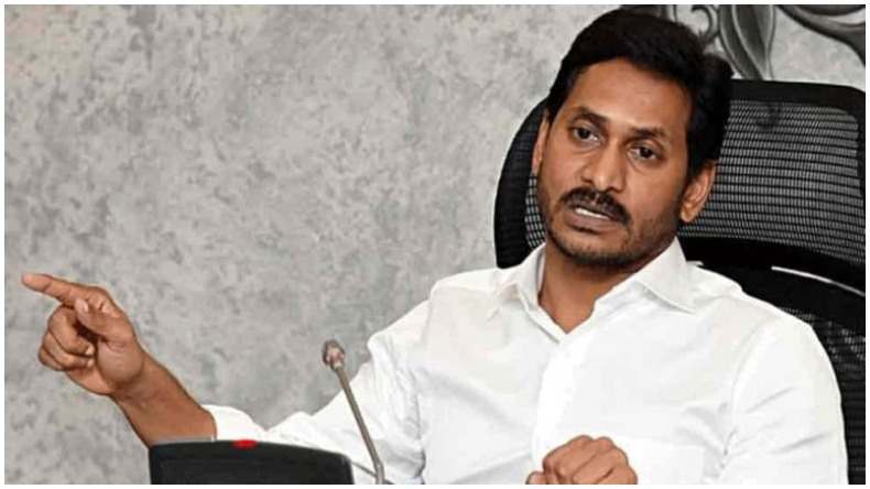 जगन मोहन रेड्डी के खिलाफ एक्शन मोड में चंद्रबाबू नायडू, हत्या के प्रयास का मामला कराया दर्ज