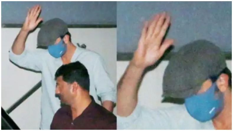 भोजपुरी सुपरस्टार पवन सिंह के पत्नी से तलाक पर अक्षरा सिंह ने सुलगाई आग, कहा- ‘अब किसका घर जलाओगे’