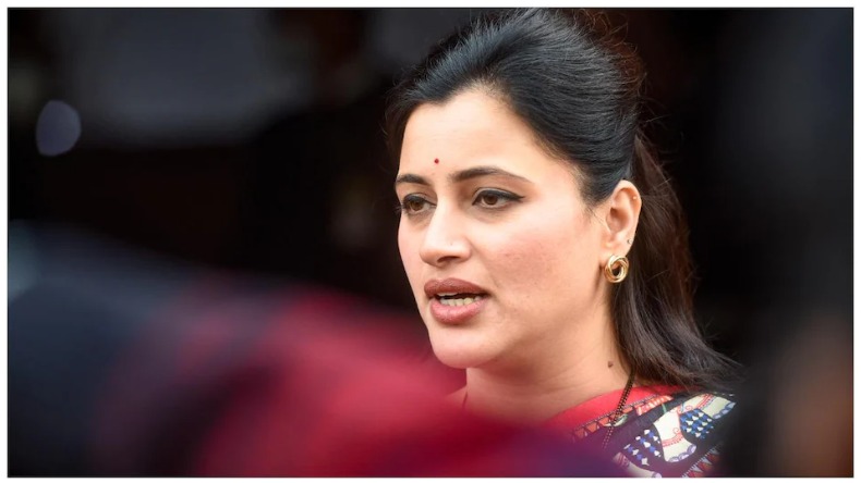 Navneet rana latest news: बढ़ सकती हैं नवनीत राणा की मुश्किलें, दोबारा लग सकता है जेल का चक्कर