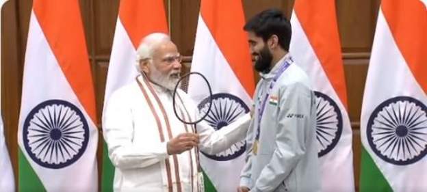  हिमाचल में पीएम मोदी: कहा- देशवासियों को शिमला की धरती से बधाई देता हूं