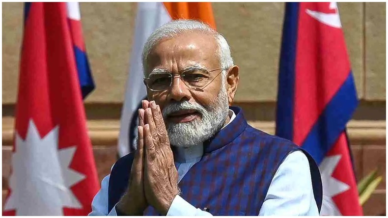 पीएम मोदी की मां का 100 साल की उम्र में निधन, शोक में है पूरा देश