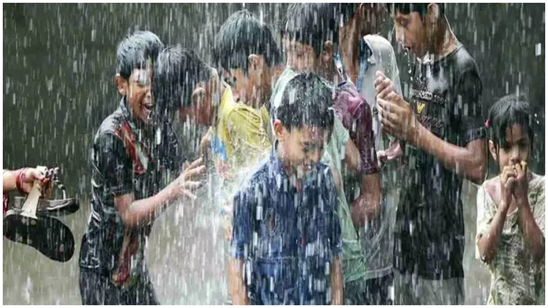 आंधी-तूफान के साथ झमाझम बारिश, जानें UP मौसम का अलर्ट