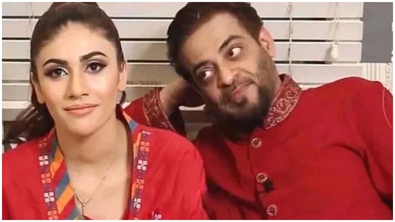 बॉस ने काम से निकाला तो भड़की महिला कर्मचारी, की ऐसी हरकत… देखिए वीडियो