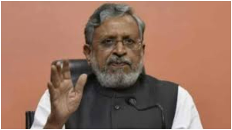 लालू परिवार के ठिकानों पर ED की छापेमारी, RJD चीफ बोले- गर्भवती बहू को 15 घंटों तक बैठाकर रखा