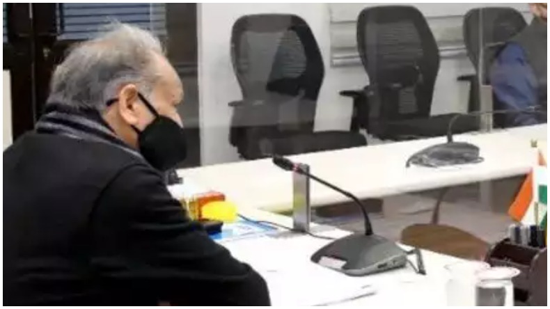 जोधपुर हिंसा पर मुख्यमंत्री गहलोत बोले- दोषी किसी धर्म के हो, सभी पर होगी कार्रवाई
