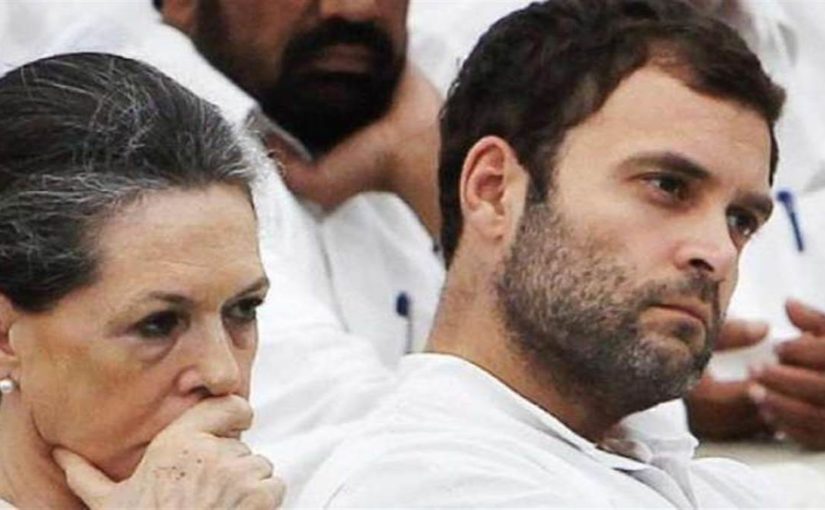 सोनिया गांधी से पूछताछ के विरोध प्रदर्शन करने के दौरान राहुल गांधी को हिरासत में लिया गया