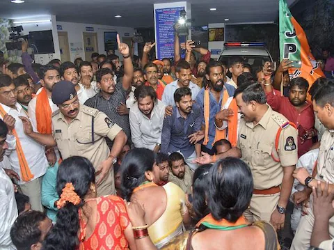 हैदराबाद गैंगरेप केस: AIMIM विधायक का बेटा गिरफ्तार, पुलिस ने दर्ज किया सैक्सुअल असॉल्ट का मामला
