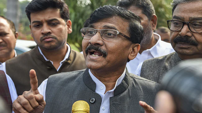Maharashtra Politics: विपक्ष की शिकायत पर राज्यपाल का बड़ा एक्शन, उद्धव सरकार के ‘अंधाधुंध’ 200 फैसलों पर मांगी जानकारी
