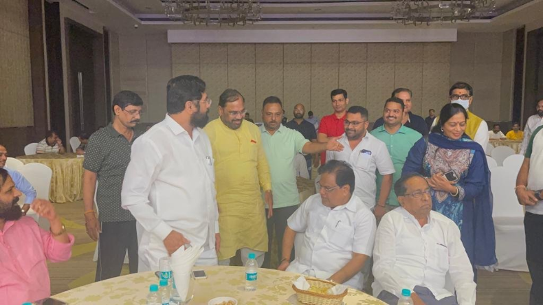 महाराष्ट्र सियासी संकट: सीएम उद्धव बोले- सोनिया-शरद अब भी साथ, हमारे लोगों ने ही धोखा दिया