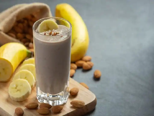 Health Tips: मेहमानों को न खिलाए ये 5 तरह की चीजें,  जो बनाती हैं बीमार