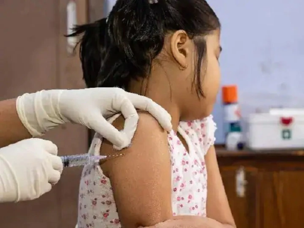 दिल्ली में मिला कोरोना का नया वैरिएंट, एक्सपर्ट्स ने कहा यह है अधिक संक्रामक