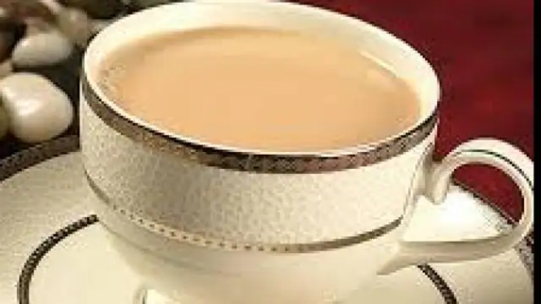 Health Tips: सेहत के लिए नुकशान देह होते हैं फ्रूट शेक, जानें क्या कहता है आयुर्वेद