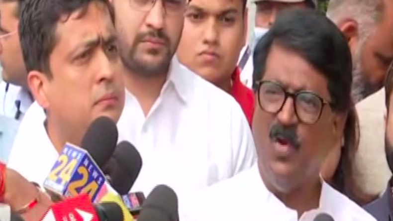 Maharashtra Politics: शरद पवार ने की प्रेस कॉन्फ्रेंस, अजित के साथ असली एनसीपी नहीं
