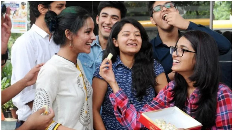 RBSE 12th Result: कोटा, उदयपुर, जैसलमेर सहित जिला-वाइज टॉपर्स लिस्ट के नाम देखें यहां.. कौन बना 12वीं टॉपर?