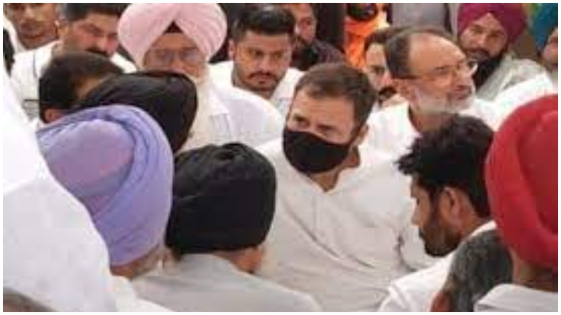 नेशनल हेराल्ड मामला: ईडी दफ्तर में राहुल गांधी से सवाल-जवाब शुरू, चार अधिकारी कर रहे है पूछताछ