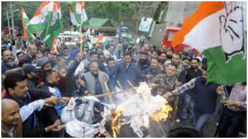 अग्निपथ योजना : खान सर, गुरु रहमान पर आयकर की छापेमारी, हिंसा भड़काने का आरोप