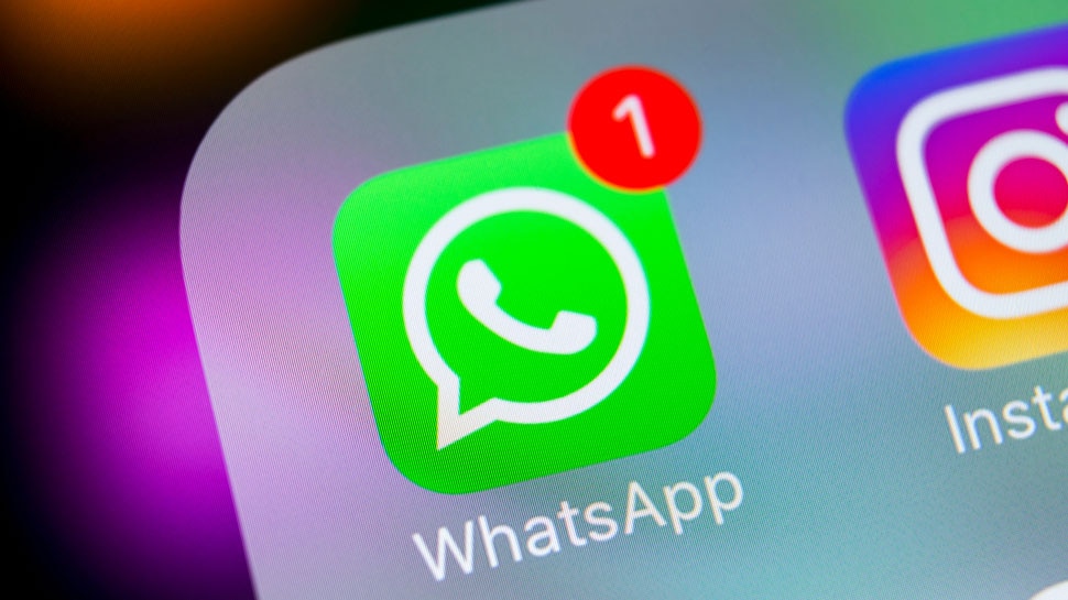 WhatsApp ने दी Warning! अपने Smartphone पर गलती से भी डाउनलोड ने करें ये App