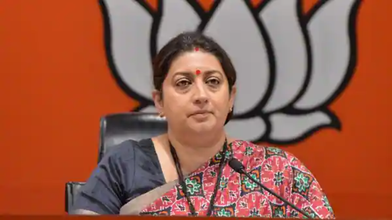तेलंगाना में गरजे पीएम मोदी, कहा- विकास कार्यों से बौखलाएं हुए हैं मुट्ठी भर लोग