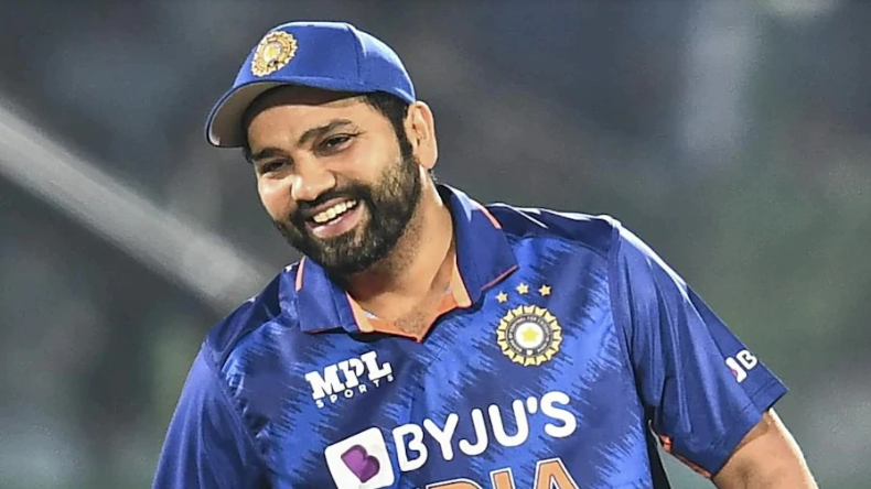 रवि शास्त्री जब इस खिलाड़ी की गर्लफ्रेंड के लिए BCCI से भिड़े थे, जानें दिलचस्प किस्सा
