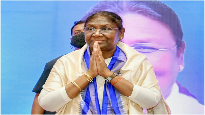 Presidential Election: कांग्रेस अध्यक्ष सोनिया गांधी ने नवनिर्वाचित राष्ट्रपति द्रौपदी मुर्मू को दी जीत की बधाई, जल्द मिलने की जताई उम्मीद