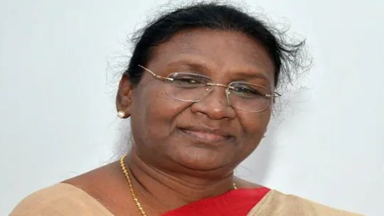 माफ़ी मांगता हूं… राष्ट्रपति के रूप को लेकर विवादित बयान देने वाले TMC नेता ने मांगी माफ़ी